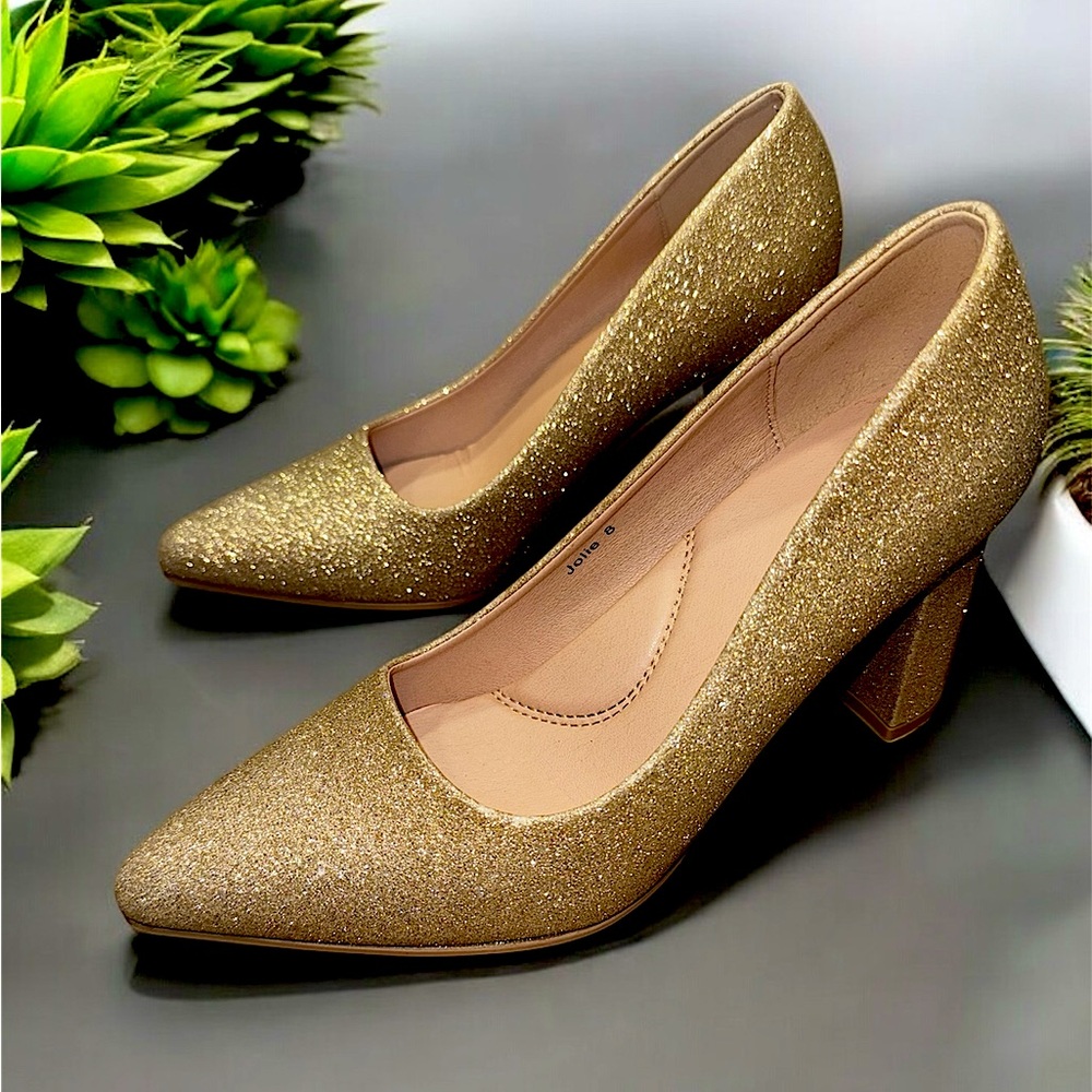 EUC! J. Adams Jolie Gold Glitter Heels